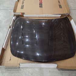 G37S 4 sedan Hood Carbon Fiber 