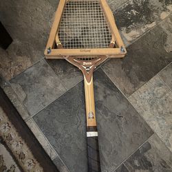 Davis Hi Point Vintage Pristine Tennis Racket 