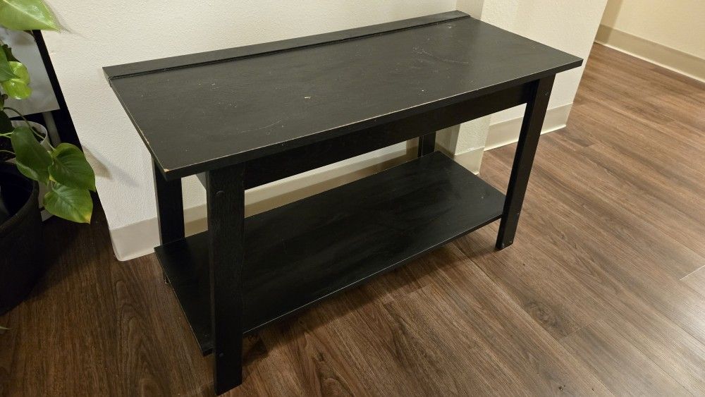 Selling Table