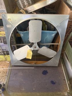 Attic fan