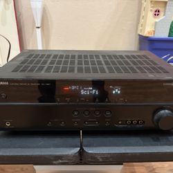 YAMAHA SURROUND SOUND RECEIVER