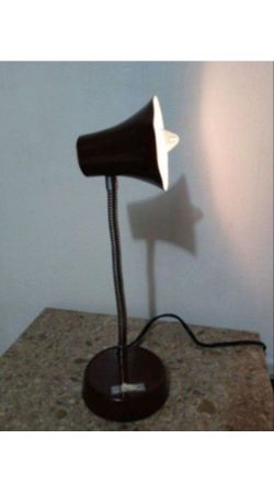 MID CENTURY SMALL PORTABLE LAMP 12"