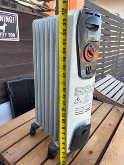 Kenwood 1500W Oil-Filled Radiator Heater – $20