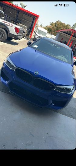 F90 carbon fiber stradawerks front splitter