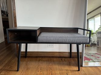 Entry Bench