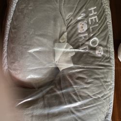 Nursing Pillow 