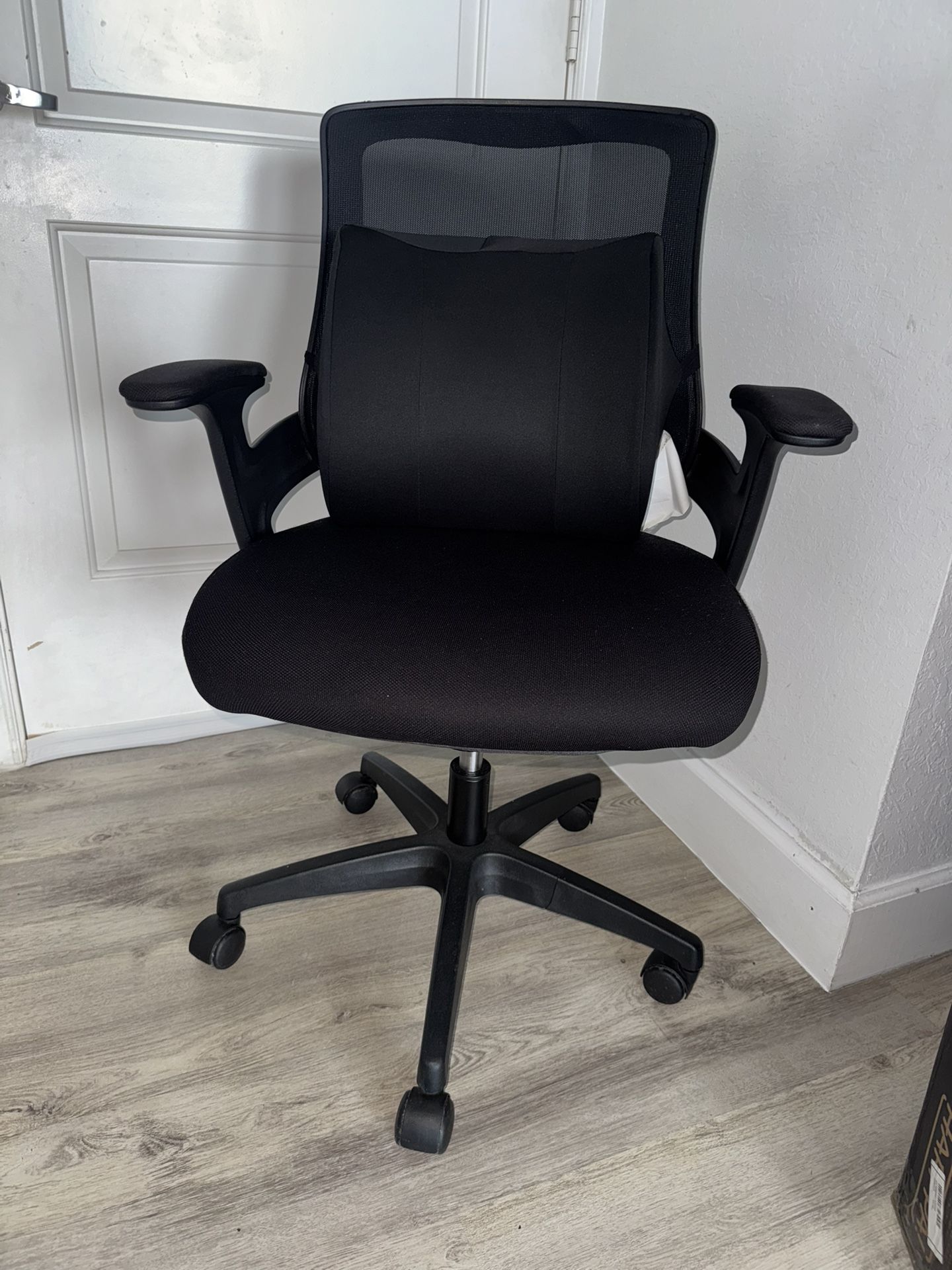 Office Chair Black With Back Support Cushion 