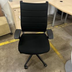 SITOnIt Wit Task Chair Black 