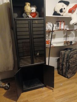 Beautiful  black color cabinet