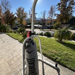 Everlast Boxing Stand And Punching Bag