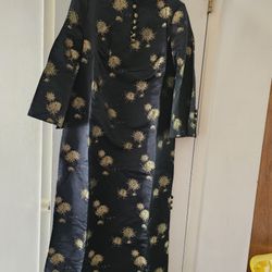 Beautiful Black Silk Formal Chinese Dress With Embroidered Chrysanthemums 