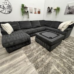 Sectional Couch W Ottoman - Free Delivery 