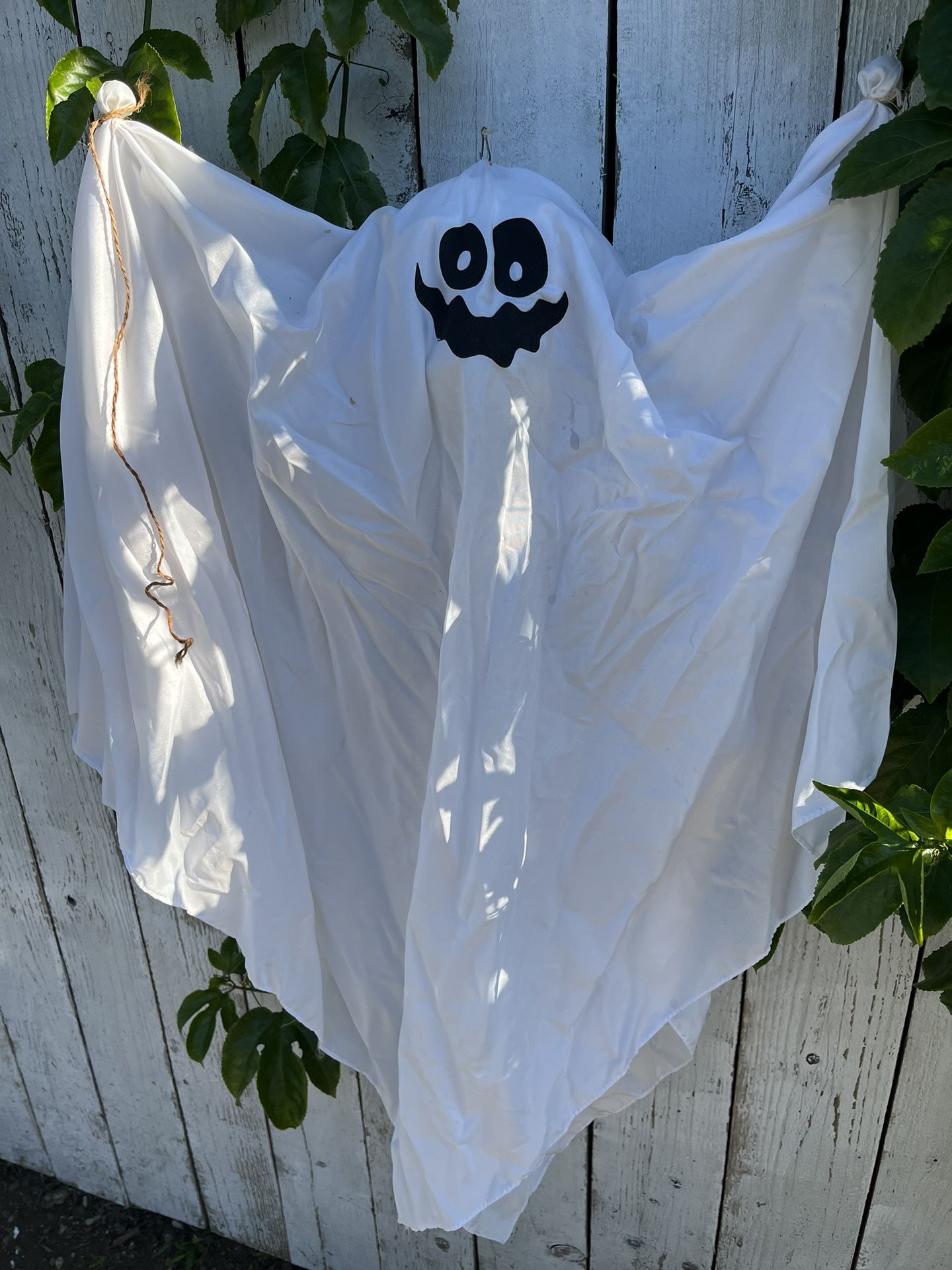 1993 Gemmy Shrieking Ghost Halloween Factory Sound Activated Animated Vintage