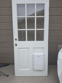 Expensive Dog Door thick Wood  w windows 600 can't find this door no more