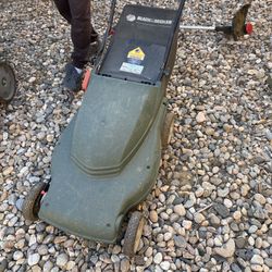 Black+Decker Electric Lawn Mower w/ Trimmer (As-Is, Negotiable)