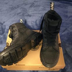 Doc Marten Boots "Combs"