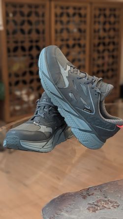 Hoka One One Clifton L GoreTex Vibram Size 11.5