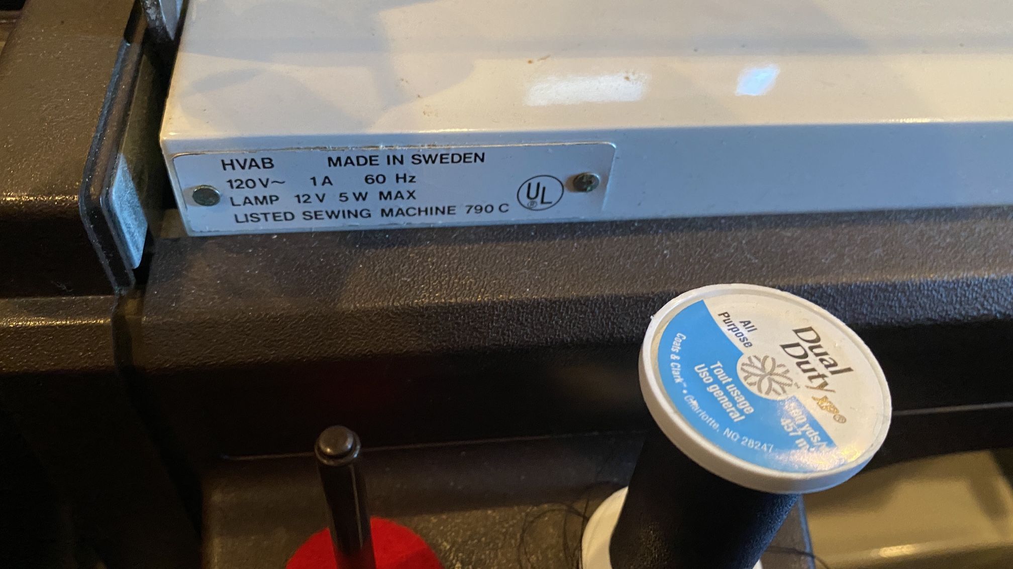 Pro Husqvarna Viking LCD screen Model 6699 Sewing Machine