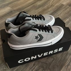 Converse casual shoes size 8.5