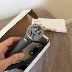 Shure Beta 58a Mic