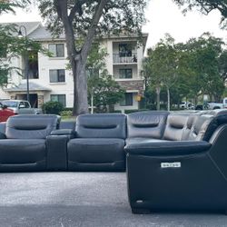 Couch/Sofa Sectional - Leather - Recliners - Delivery Available 🚛