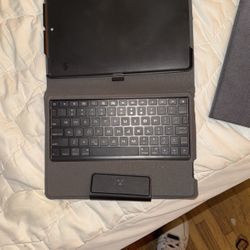 iPad Case And Keyboard Hybrid 