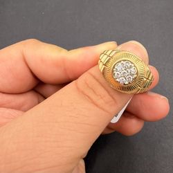 Gold Diamond Ring