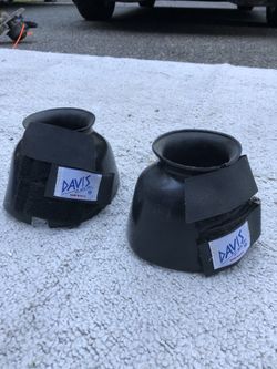 Hoof covers, brushes combs, halter training whip