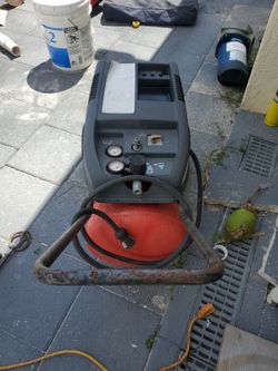 Husky 13gal Compressor