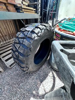 35x12.50R20. Nitto