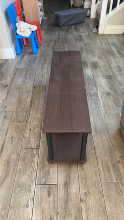 TV stand $10