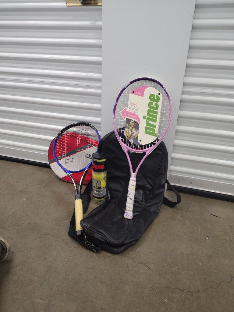 Tennis Rackets / 2. Prince-Pro. comes with new balls Penn Championship Titanium