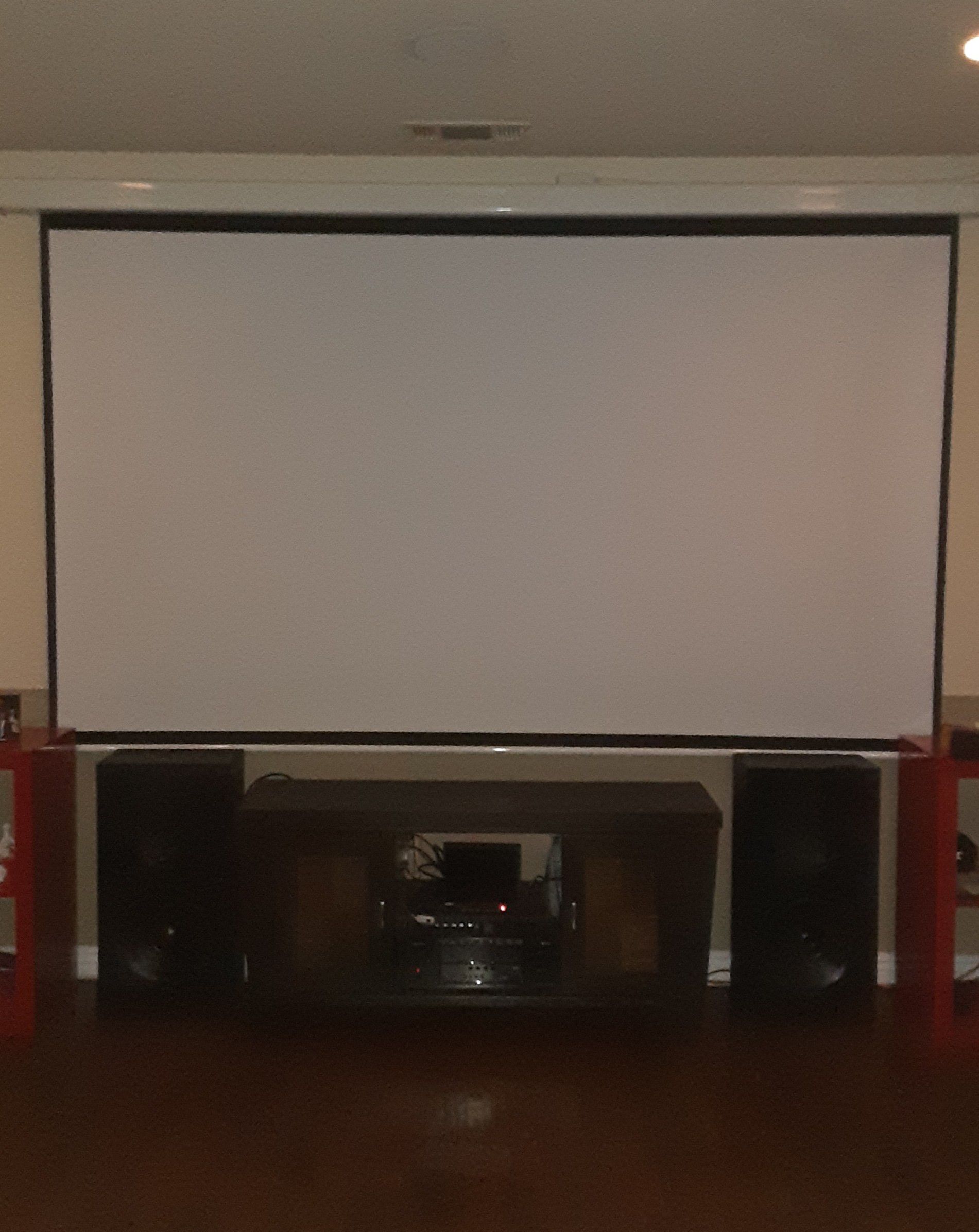 120" drop down movie screen with remote