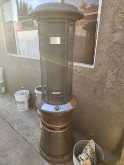 Outdoor heat lamp