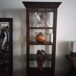 Decorative shelves made of solid wood and stone inlay