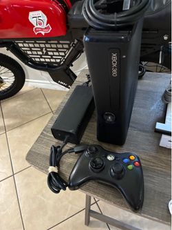 Xbox 360 250 gb in good working condition