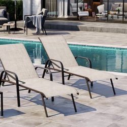 Outdoor Lounge Chair Set For Patio/Pool/Beach