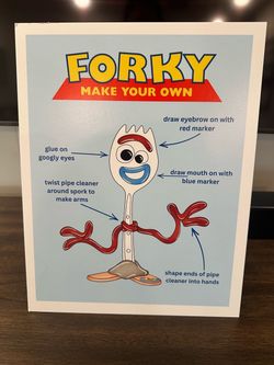 Toy Story- Build Your Own Forky Station