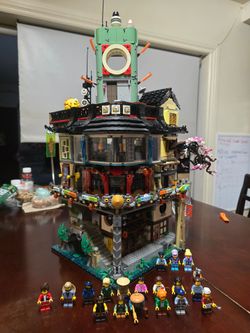 Trading lego ninjago city 2017