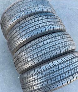 🎖235 65 18 Michelin tires Con 80% de Vida Las 4