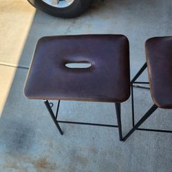  2 Bar Stools 
