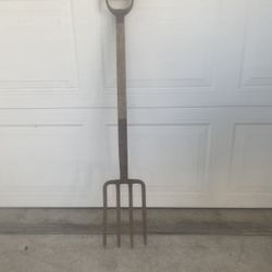 Antique Farm Pitchfork 4 Tine 