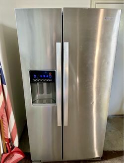 Whirlpool - 28.4 Cu. Ft. Side-by-Side Refrigerator - Stainless steel