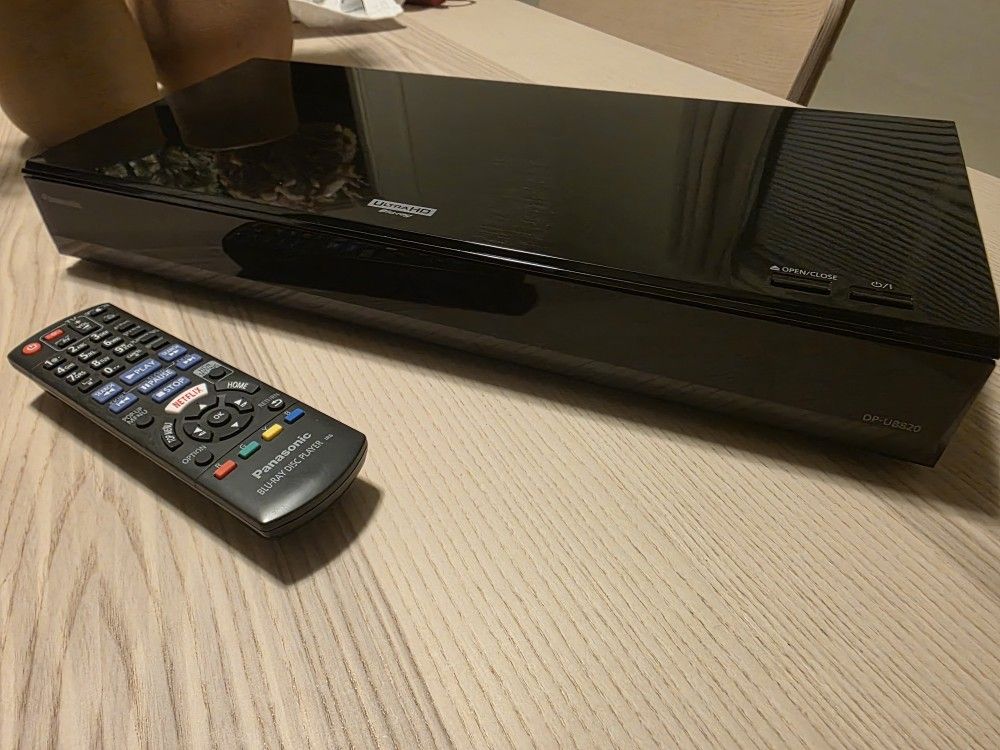 Panasonic DP-UB820 4K Blu-ray player