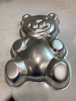 Vintage  1986 Wilton Teddy Bear Cake Pan