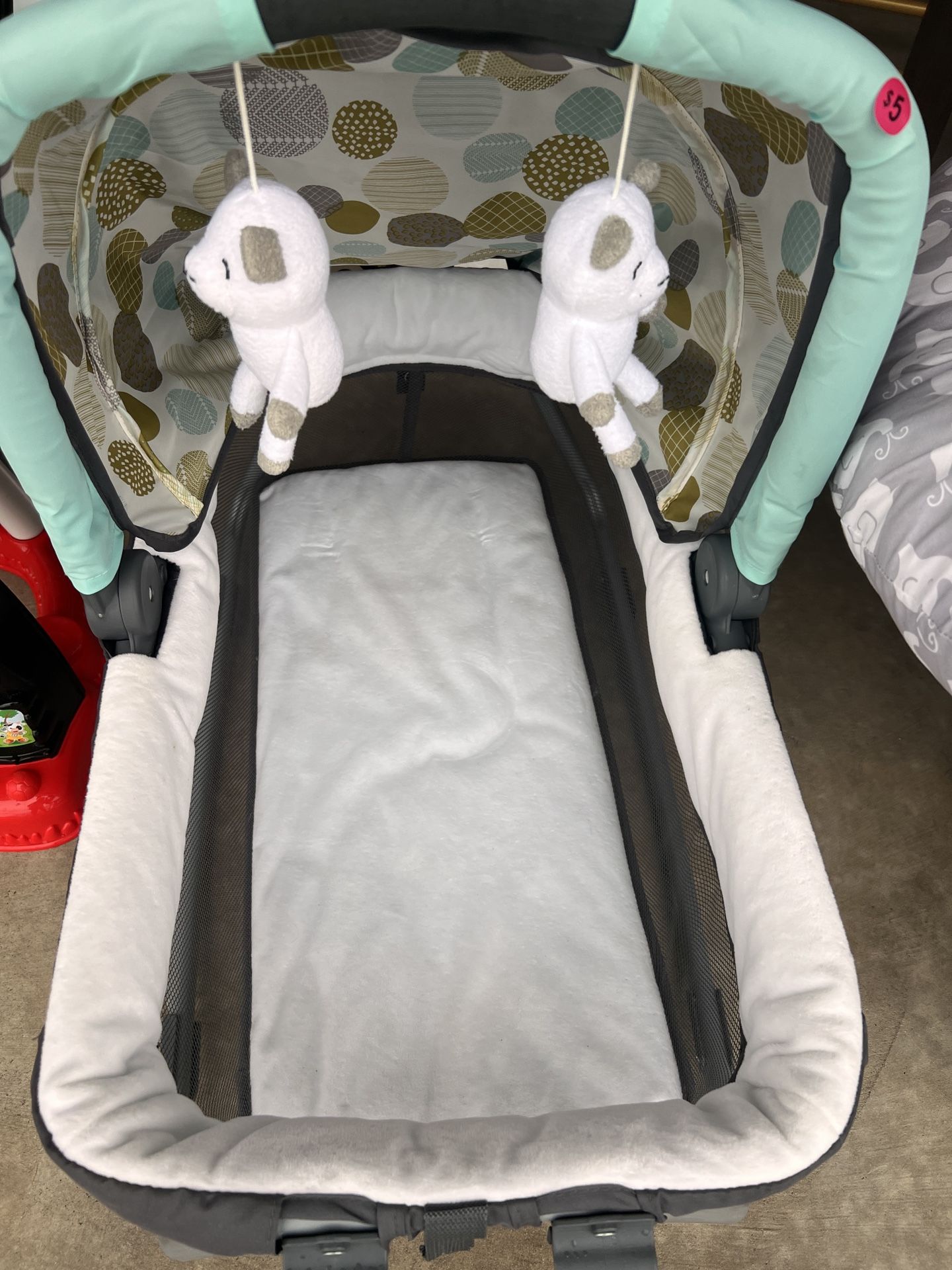 Portable Baby Bassinet 