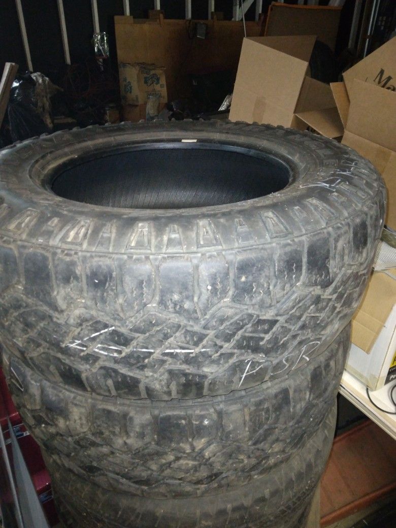 Goodyear 18" Tires 265 X 65 X 18 "