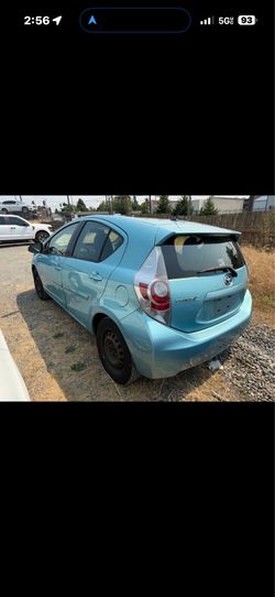 2014 TOYOTA PRIUS C 124000 miles