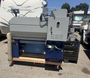 South Bend SB1114F - 13" × 30" EVS Lathe with DRO