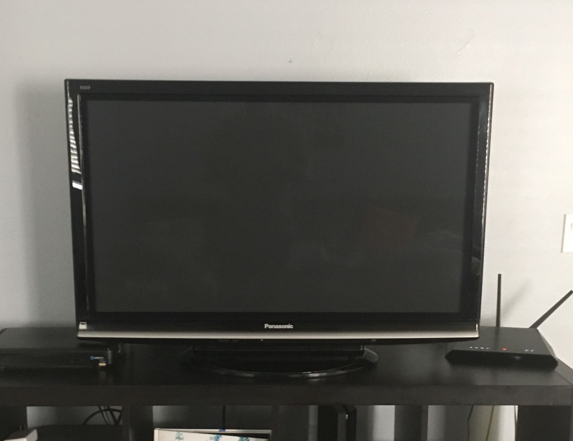 42” Panasonic Viera Plasma TV 1080p
